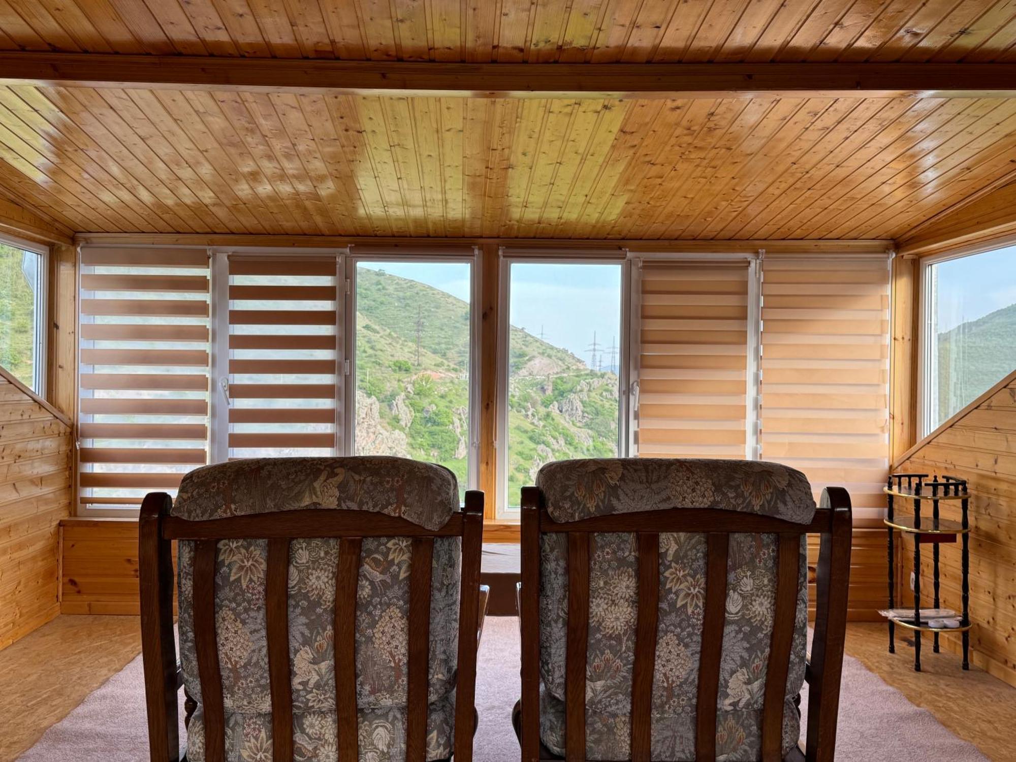 Kirch Hotel & Restaurant Goris Exterior photo