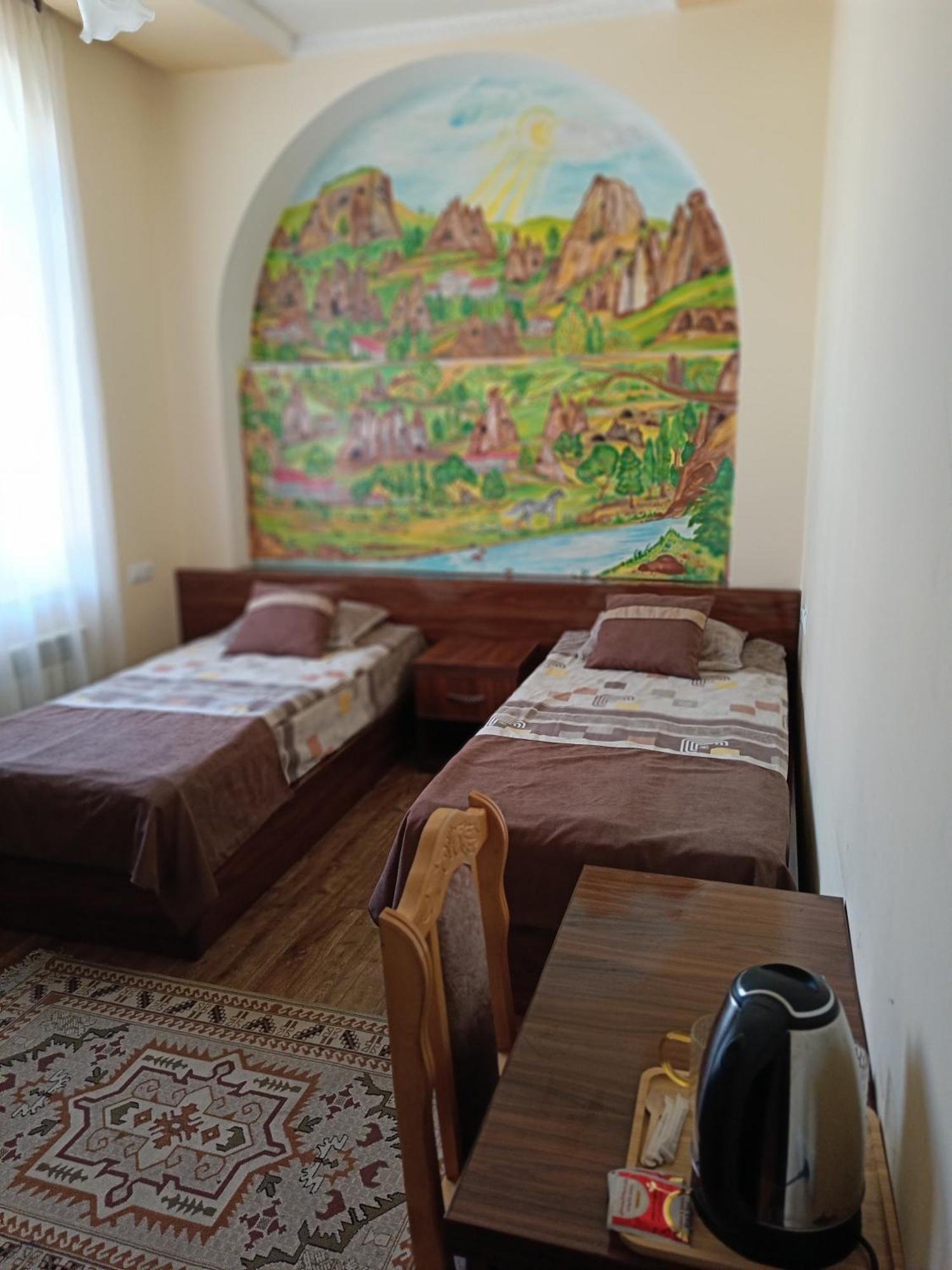 Kirch Hotel & Restaurant Goris Exterior photo
