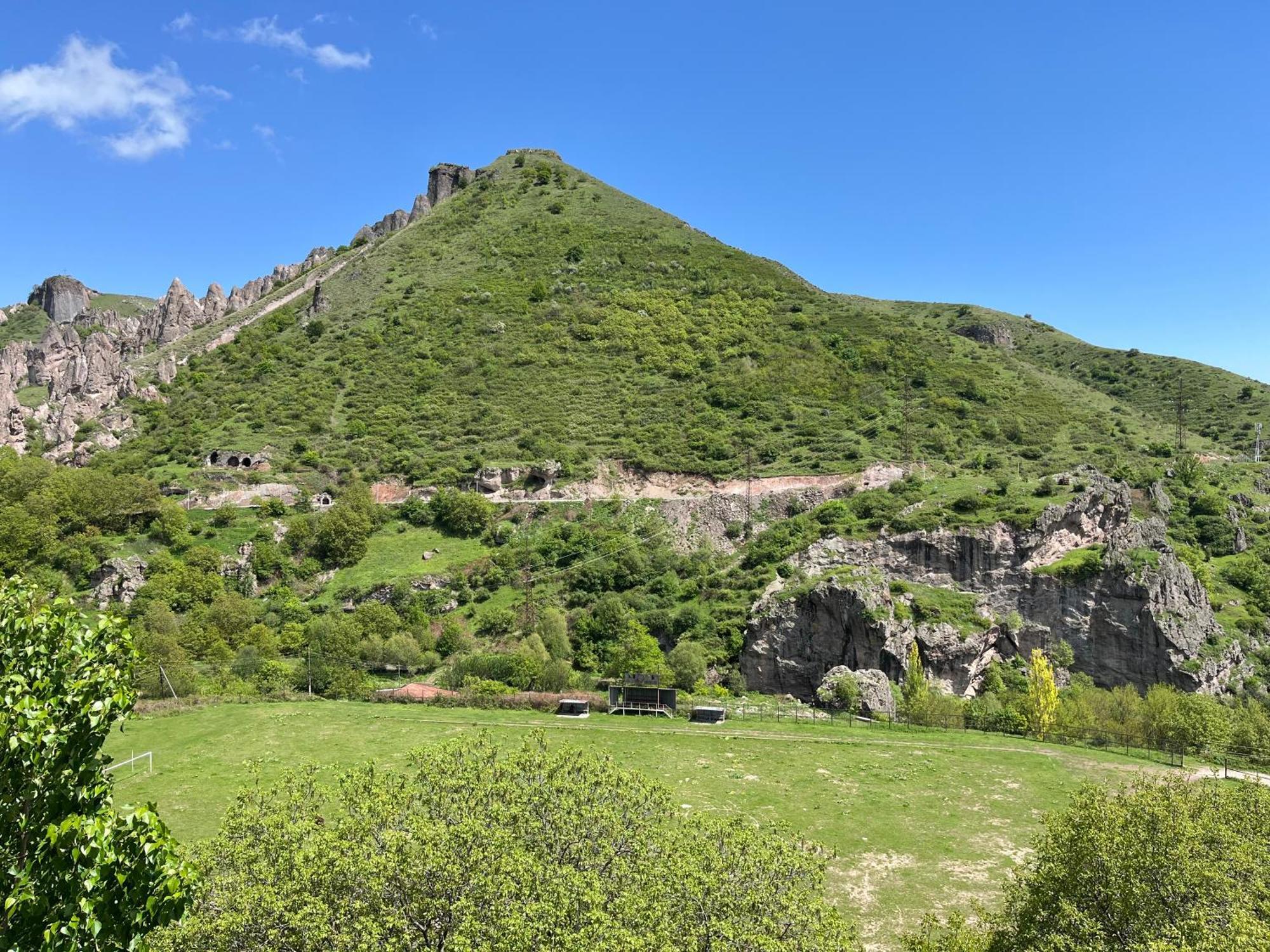 Kirch Hotel & Restaurant Goris Exterior photo