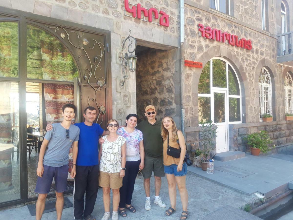 Kirch Hotel & Restaurant Goris Exterior photo